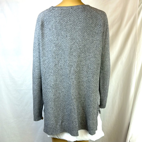 Cyrus Oversized Heather Gray Sweater. Hi-Lo Hem. Size Large. - Picture 10 of 12